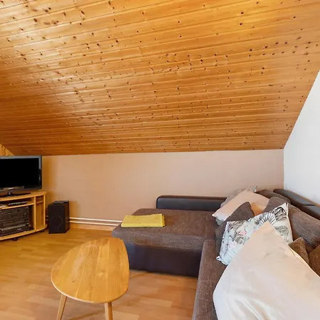 'am Park' Apartment Rabenkirchen-Faulueck